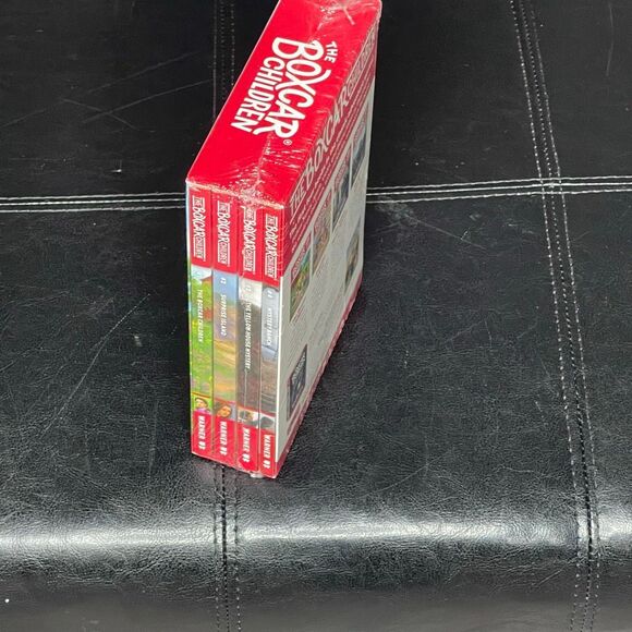 The Boxcar Children book series new and unopened books 1-4 boxed set - Picture 3 of 6